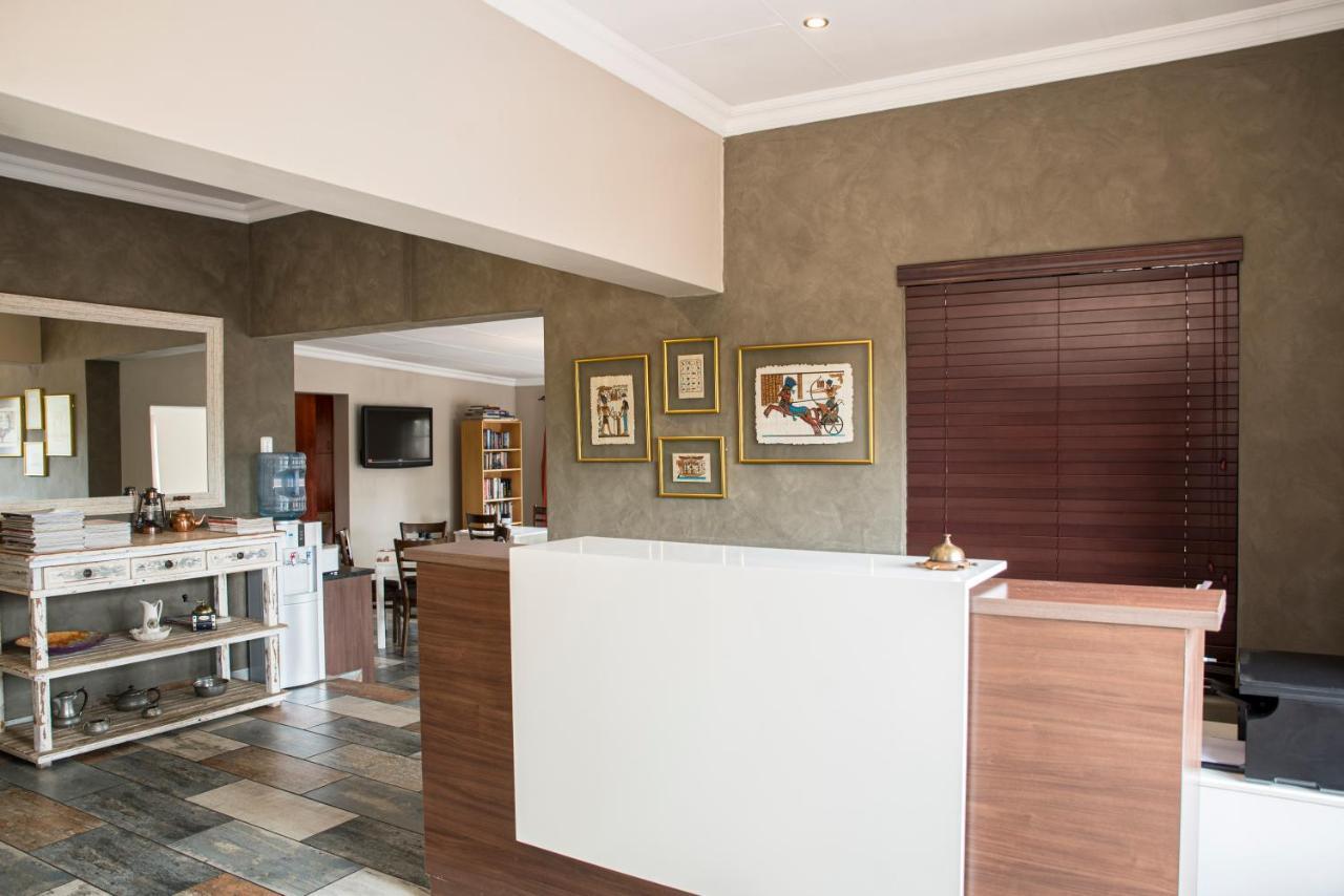 Ruth Avenue Guest House Эденвейл Экстерьер фото